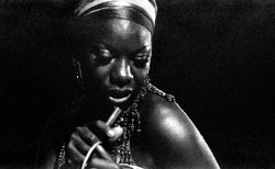 GRATIS in die GP NINA SIMONE: FOUR WOMEN in englischer Sprache 20.09.2020 um 20 Uhr