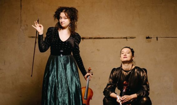 Bild Musikschiene: FLORA GEIßELBRECHT & JELENA POPRŽAN 