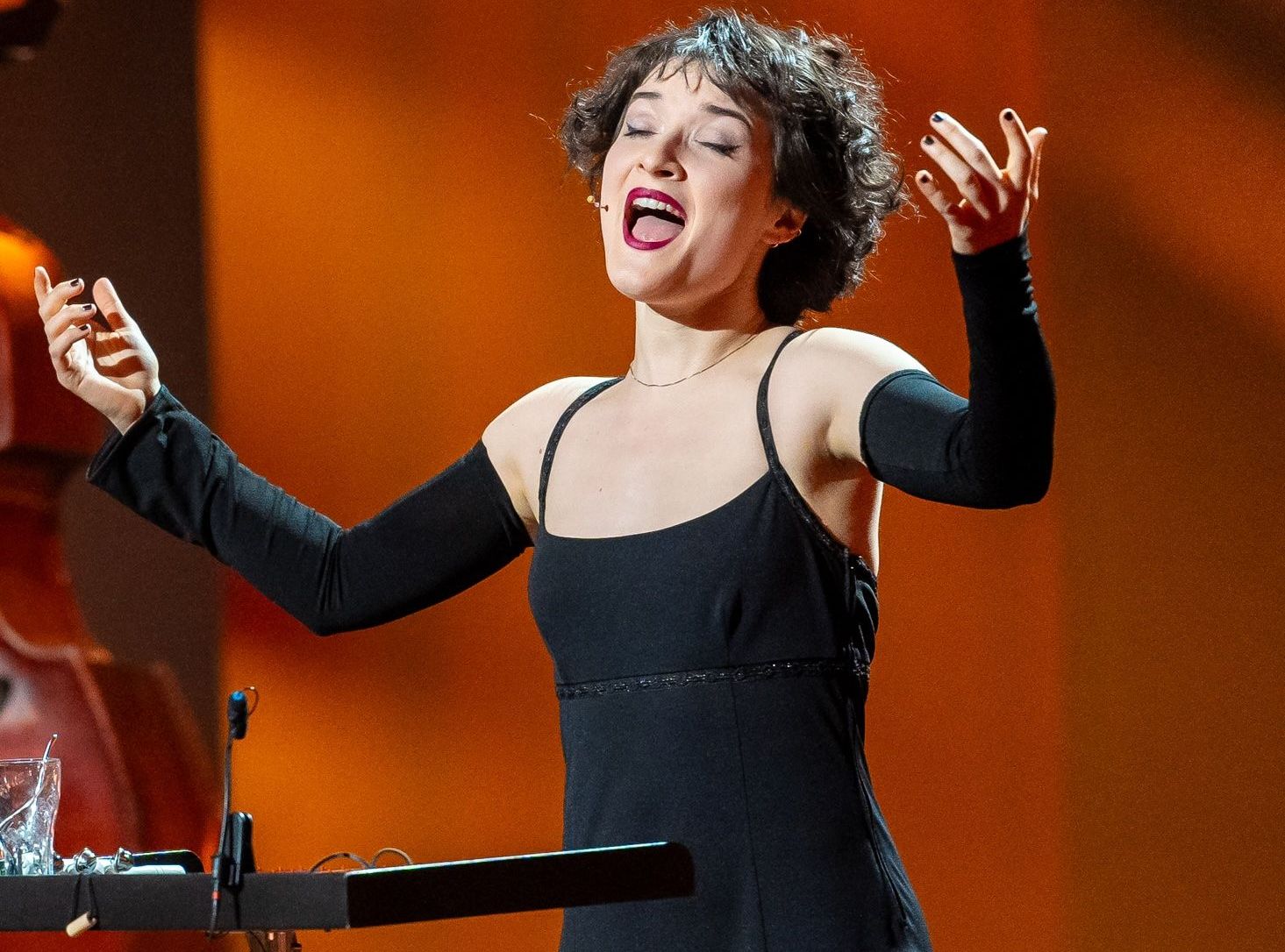 Bild  Musikschiene: Lenya Gramß – Die Odeladelise 